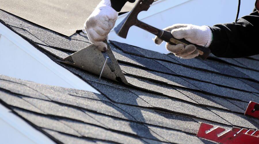 Professional residential roofers in Newton, MA